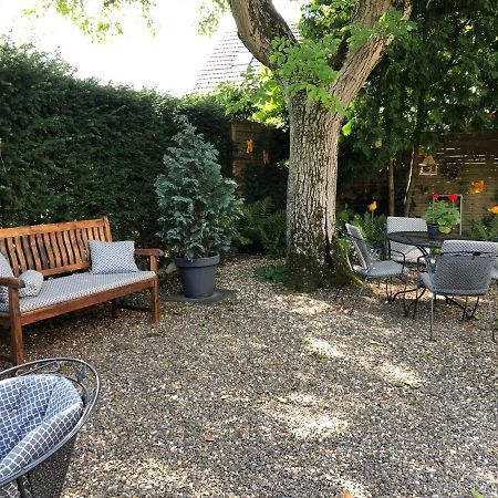 Walnut Lodge Bed & Breakfast Noorbeek Luaran gambar