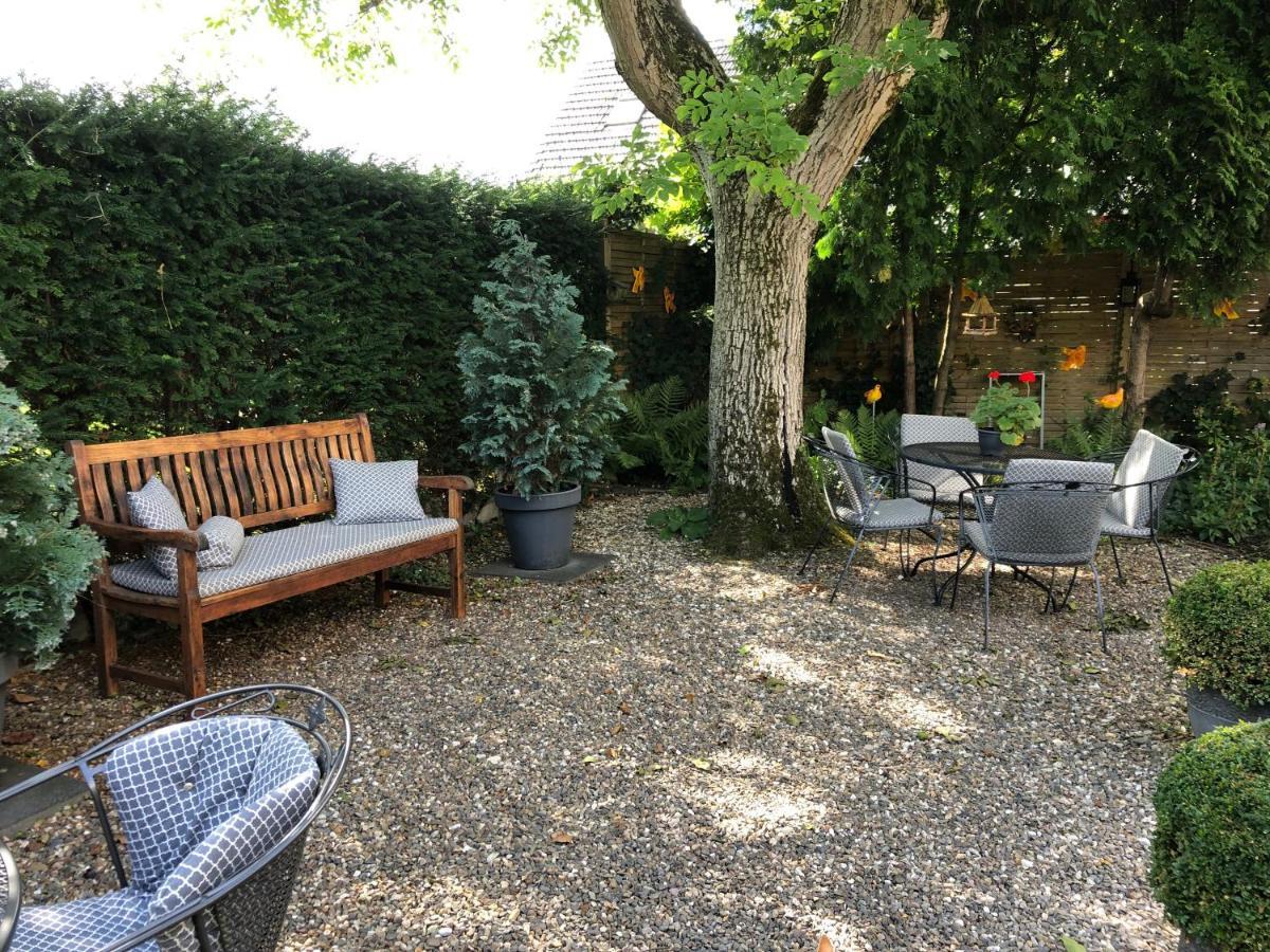 Walnut Lodge Bed & Breakfast Noorbeek Luaran gambar