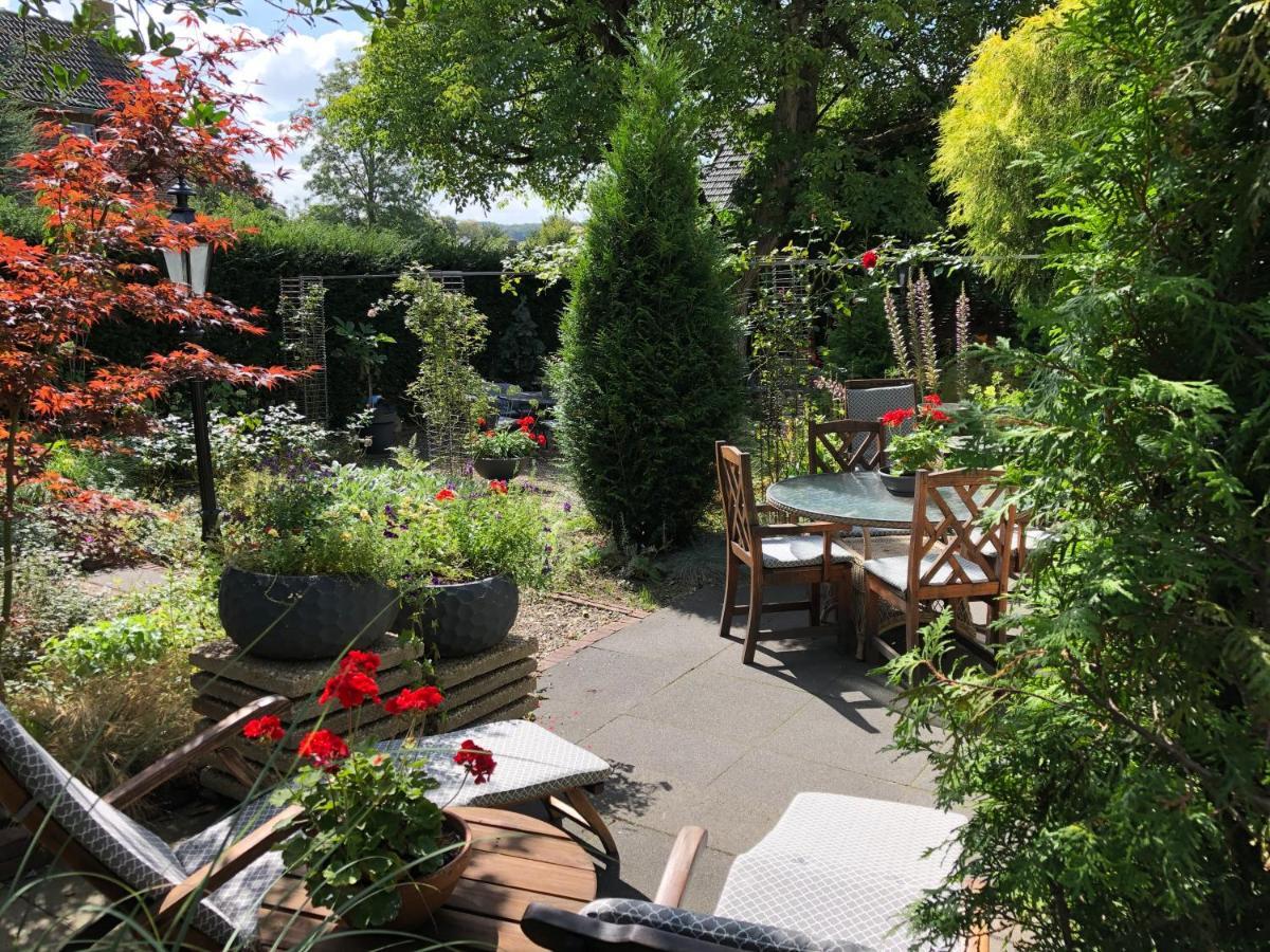 Walnut Lodge Bed & Breakfast Noorbeek Luaran gambar