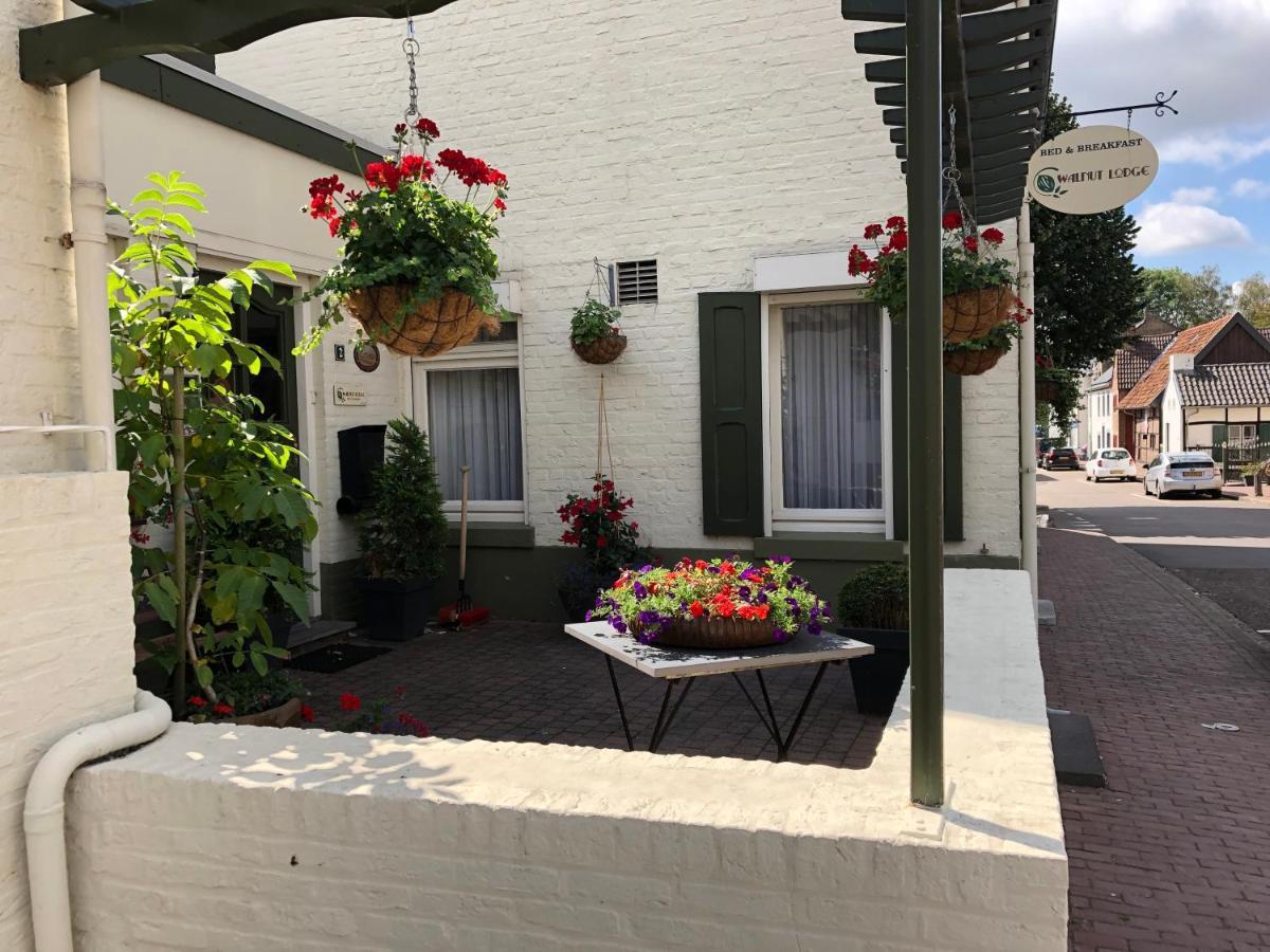 Walnut Lodge Bed & Breakfast Noorbeek Luaran gambar